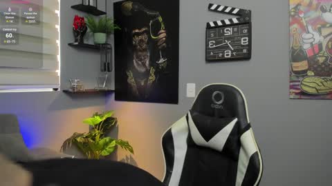 Giorgio leone online show from December 16, 2024, 9:20 pm