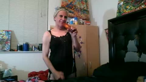 giovanni131971 online show from June 9, 2026, 6:47 am