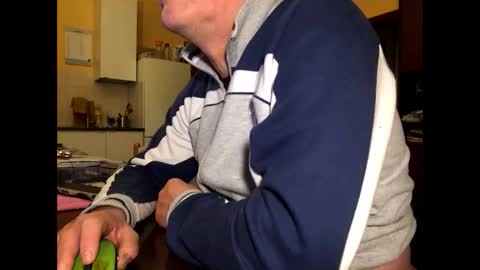 Snapshot of giovanni_1964 chatting on January 18, 2026, 4:49 am giovanni_1964 online show from January 18, 2026, 4:49 am