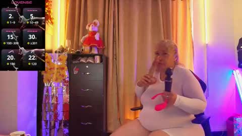 Snapshot of girl_amada chatting on February 15, 2026, 12:58 pm Girl Amada online show from February 15, 2026, 12:58 pm