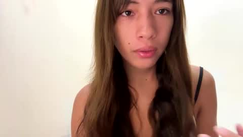 Snapshot of girl_elliedirty chatting on June 10, 2026, 1:50 am Ilove tab00 and dirty show and looking for a serious relationship online show from June 10, 2026, 1:50 am