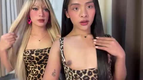 queen ronna online show from April 1, 2026, 10:16 am