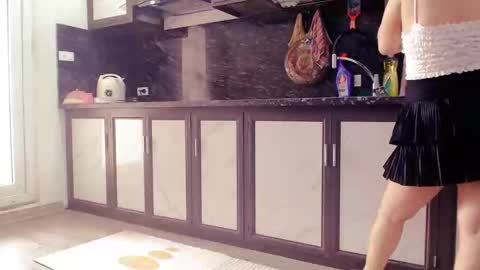 girlhanoi online show from March 2, 2026, 7:15 am