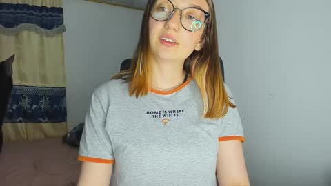 Maze    Thumbs up online show from December 19, 2024, 3:18 am