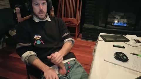 croyal09 online show from December 21, 2024, 3:36 am