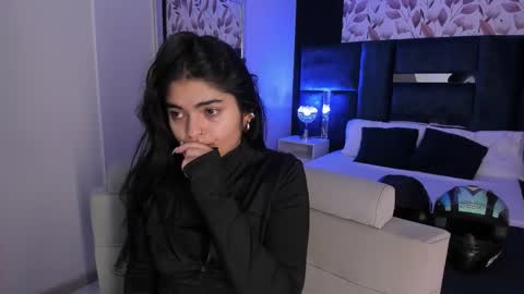 Snapshot of giselamaru chatting on February 13, 2026, 10:55 am online show from February 13, 2026, 10:55 am