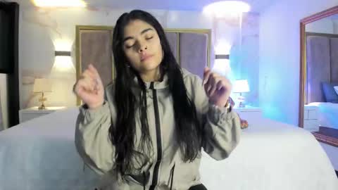 Snapshot of giselamaru chatting on February 17, 2026, 10:56 am online show from February 17, 2026, 10:56 am