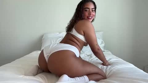 giselemars online show from February 12, 2026, 5:08 pm