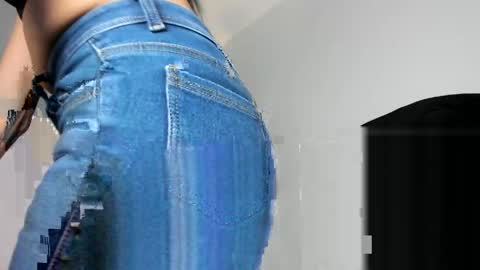 Gisell online show from May 12, 2026, 1:41 pm