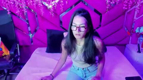 gisell_squirt online show from October 20, 2025, 12:27 pm