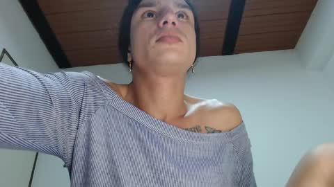 Gisella online show from April 27, 2026, 2:20 am