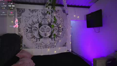 GISEL online show from April 18, 2026, 10:32 pm