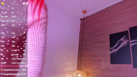 Gigi  online show from January 7, 2025, 6:16 am