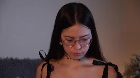 Agness online show from October 25, 2025, 11:29 am