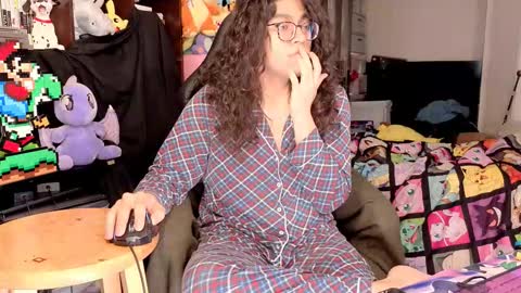 glaceon9 online show from January 8, 2026, 7:05 pm