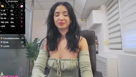       online show from December 9, 2024, 10:11 am