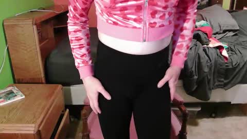 glam trans goddess online show from October 22, 2025, 1:28 am