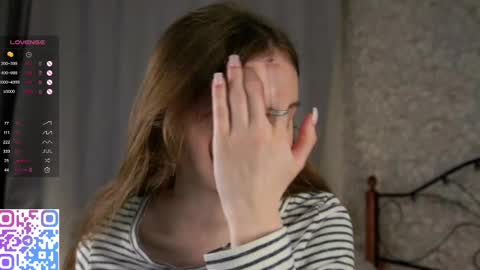 Sandra  online show from February 24, 2025, 6:04 pm