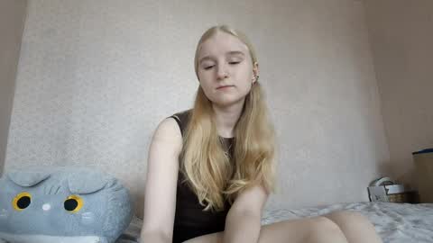 Laura online show from April 8, 2026, 9:09 am