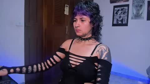 NYX online show from December 5, 2025, 4:36 pm