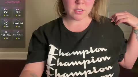 GlitterKitty 108 online show from January 17, 2025, 12:20 am