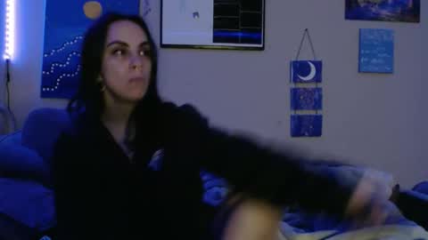 anna online show from December 14, 2025, 9:25 am