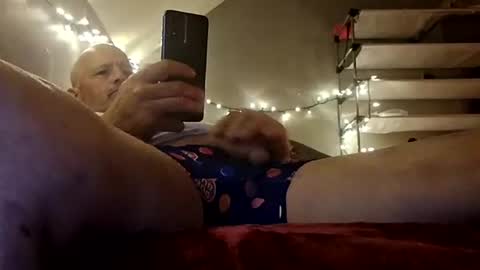 glizzy4u online show from October 22, 2025, 10:59 am