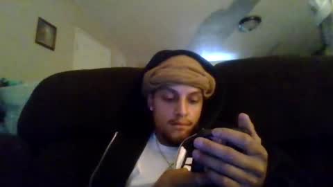 Snapshot of glly555 chatting on November 13, 2025, 2:49 pm glly555 online show from November 13, 2025, 2:49 pm