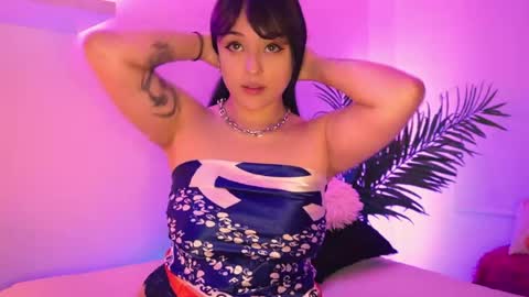 Mimi online show from April 9, 2026, 10:37 pm