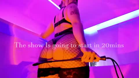 Snapshot of gloomydoll chatting on April 24, 2026, 5:15 pm Mimi online show from April 24, 2026, 5:15 pm