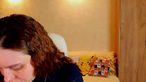 Gloria Wood online show from February 22, 2025, 5:13 pm