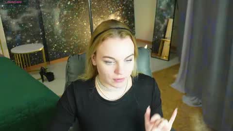 Margo online show from April 15, 2026, 1:56 am