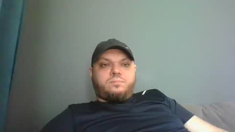 Your boy online show from February 26, 2025, 11:41 am