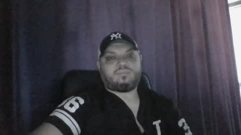 Snapshot of glusgan chatting on June 18, 2026, 9:47 am Your boy online show from June 18, 2026, 9:47 am