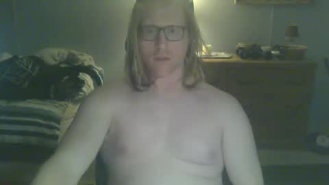 Snapshot of gnger31foru chatting on January 22, 2025, 2:37 am Steven Meadow online show from January 22, 2025, 2:37 am