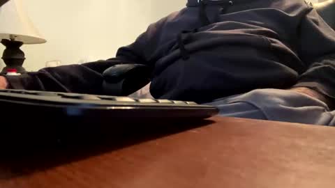 gngnxxx online show from November 3, 2025, 8:32 pm