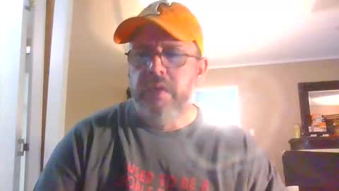 Snapshot of gobey33 chatting on September 28, 2025, 2:55 pm IDKIDCIDGAF online show from September 28, 2025, 2:55 pm