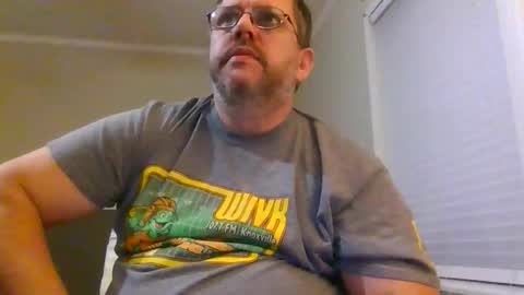 Snapshot of gobey33 chatting on November 13, 2025, 1:04 am IDKIDCIDGAF online show from November 13, 2025, 1:04 am