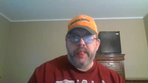 IDKIDCIDGAF online show from February 4, 2026, 9:09 pm