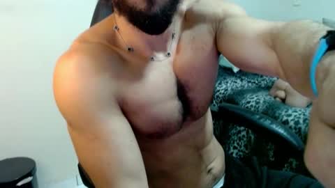 Snapshot of god_hunkules chatting on January 18, 2026, 4:33 pm god hunkules online show from January 18, 2026, 4:33 pm