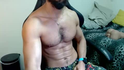 Snapshot of god_hunkules chatting on February 2, 2026, 4:06 pm god hunkules online show from February 2, 2026, 4:06 pm