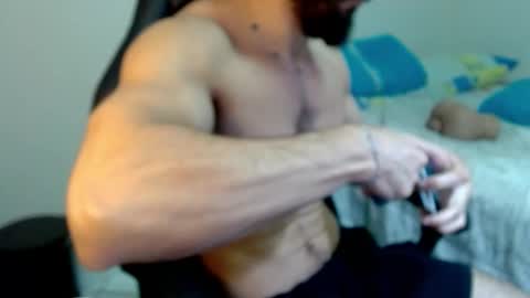 Snapshot of god_hunkules chatting on February 13, 2026, 4:25 pm god hunkules online show from February 13, 2026, 4:25 pm