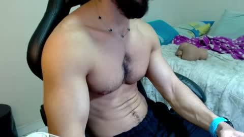 Snapshot of god_hunkules chatting on February 14, 2026, 5:10 pm god hunkules online show from February 14, 2026, 5:10 pm