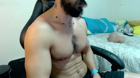 Snapshot of god_hunkules chatting on February 28, 2026, 4:41 pm god hunkules online show from February 28, 2026, 4:41 pm