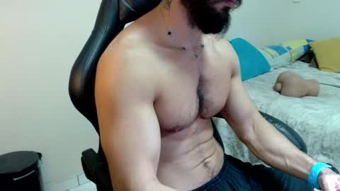 Snapshot of god_hunkules chatting on March 2, 2026, 4:25 pm god hunkules online show from March 2, 2026, 4:25 pm