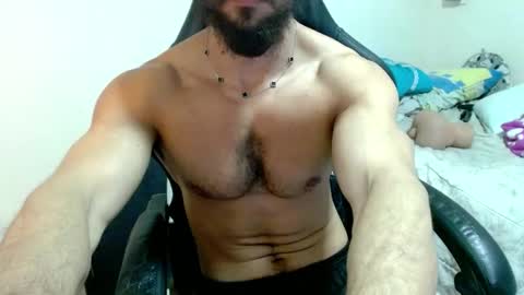 Snapshot of god_hunkules chatting on March 4, 2026, 7:31 pm god hunkules online show from March 4, 2026, 7:31 pm