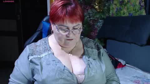 Snapshot of goddess57 chatting on February 22, 2025, 6:52 pm Goddess online show from February 22, 2025, 6:52 pm