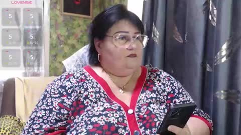 Snapshot of goddess57 chatting on September 11, 2025, 10:48 am Goddess online show from September 11, 2025, 10:48 am