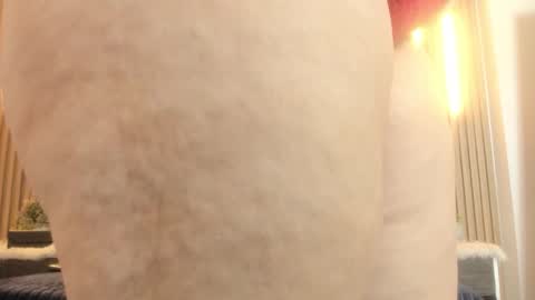 Aretha online show from February 22, 2026, 5:44 pm