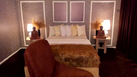 Goddess Dione online show from January 14, 2025, 4:47 am